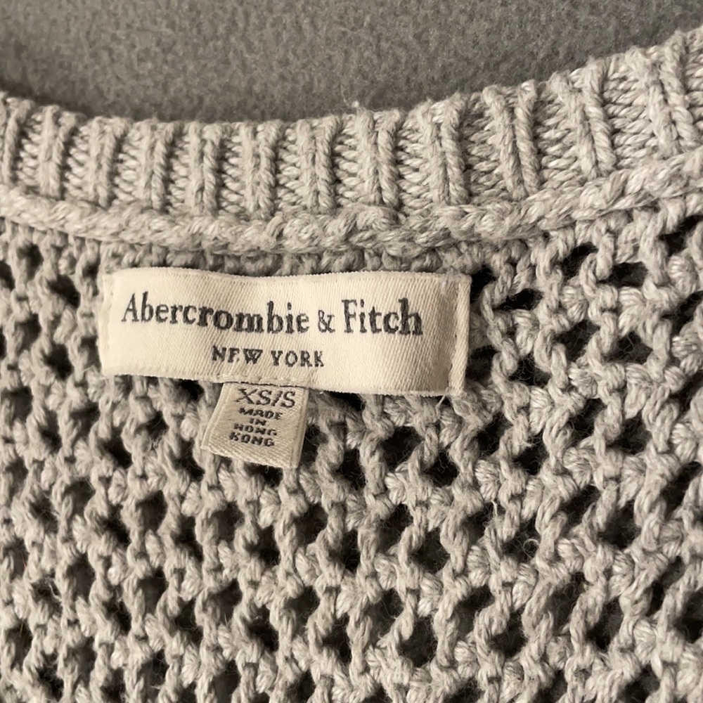 A&F Sweater - Picture 2 of 4